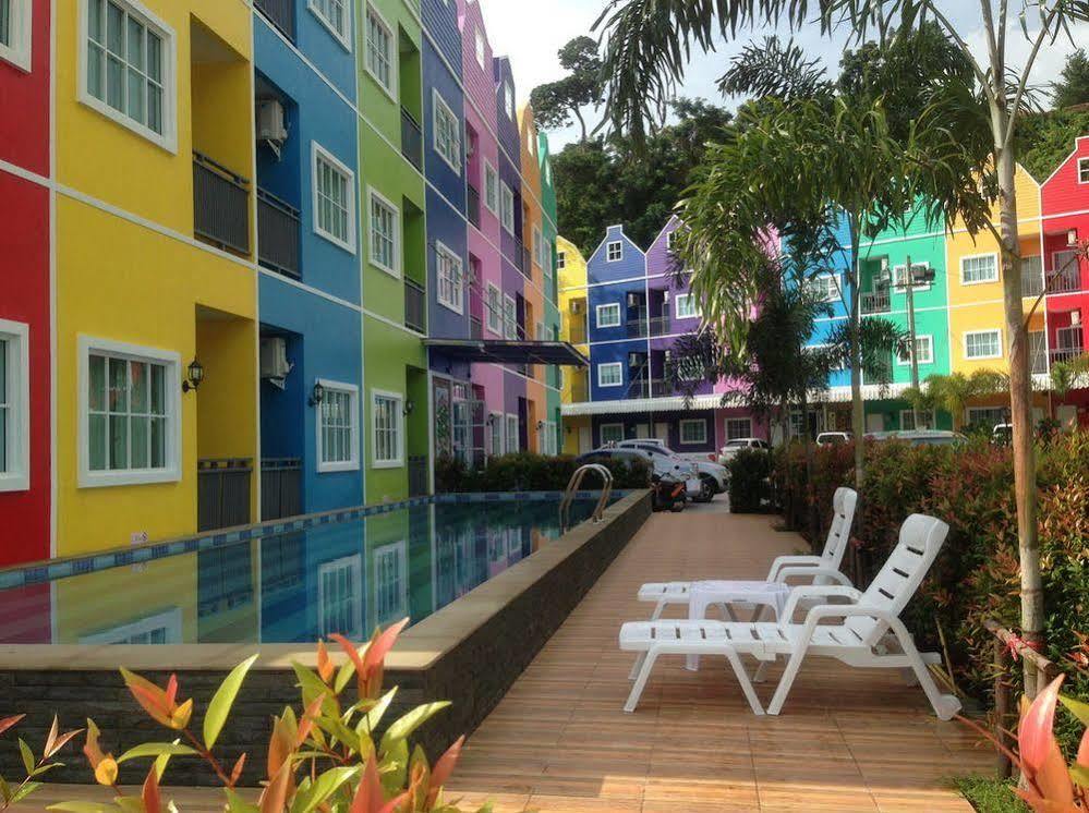 Holland Resort Phuket Exterior foto
